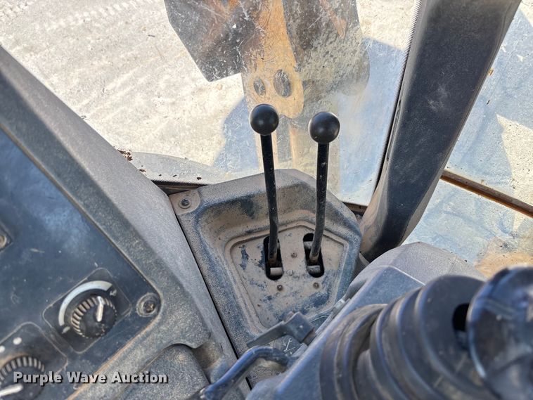 image for item FB3290 2017 John Deere 310SL HL backhoe