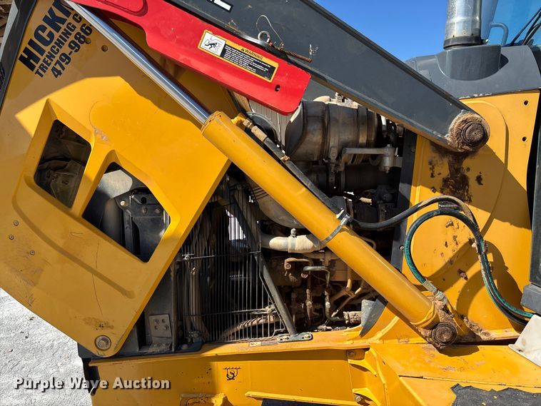 image for item FB3290 2017 John Deere 310SL HL backhoe