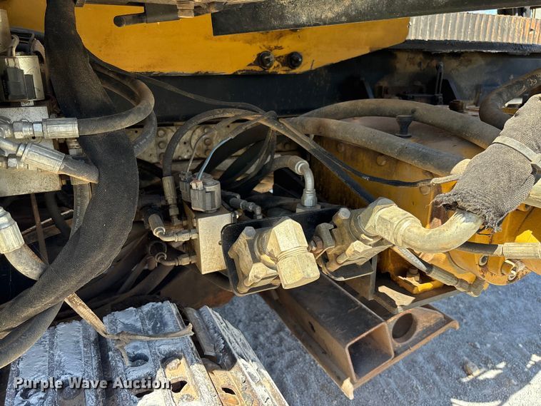 image for item FB3291 2012 Vermeer D24X40II Navigator Series II directional boring unit