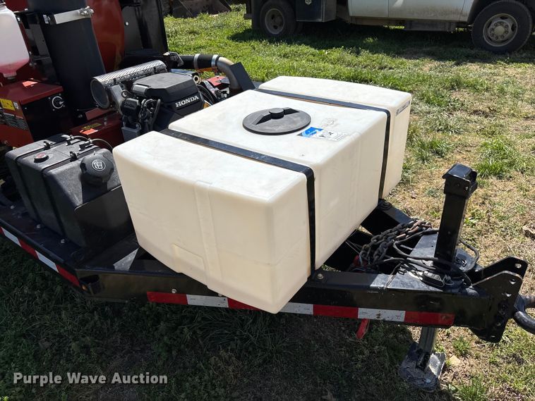 image for item FB3292 2024 Ditch Witch MV8 vacuum excavator