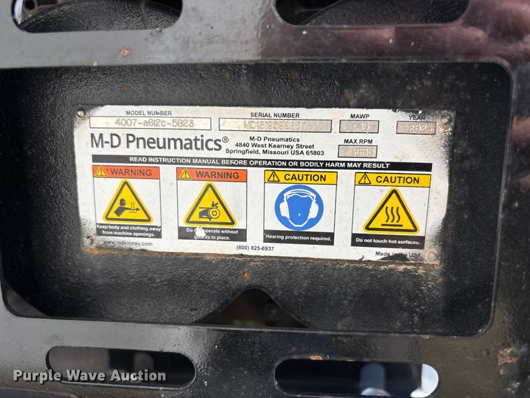 image for item FB3292 2024 Ditch Witch MV8 vacuum excavator