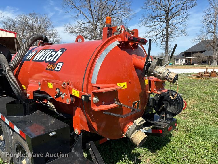 image for item FB3292 2024 Ditch Witch MV8 vacuum excavator