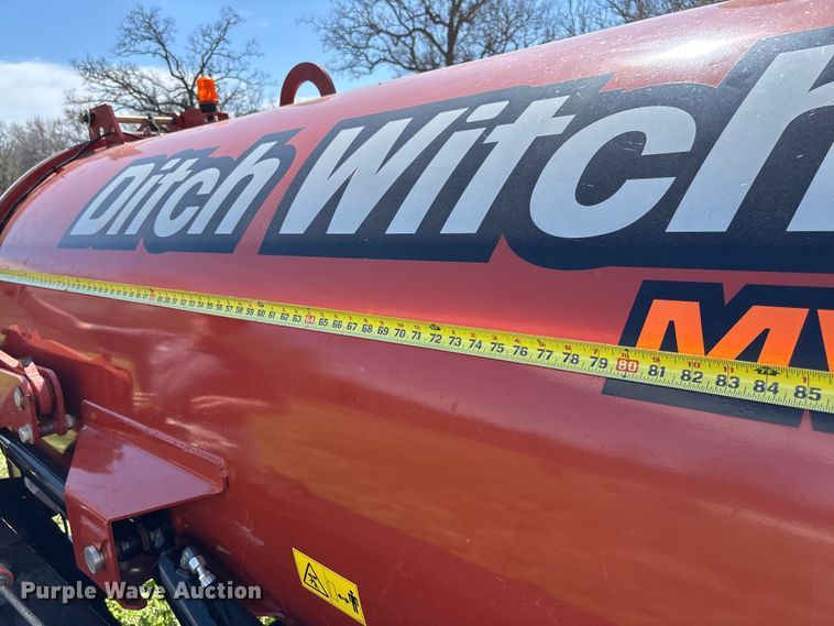 image for item FB3292 2024 Ditch Witch MV8 vacuum excavator