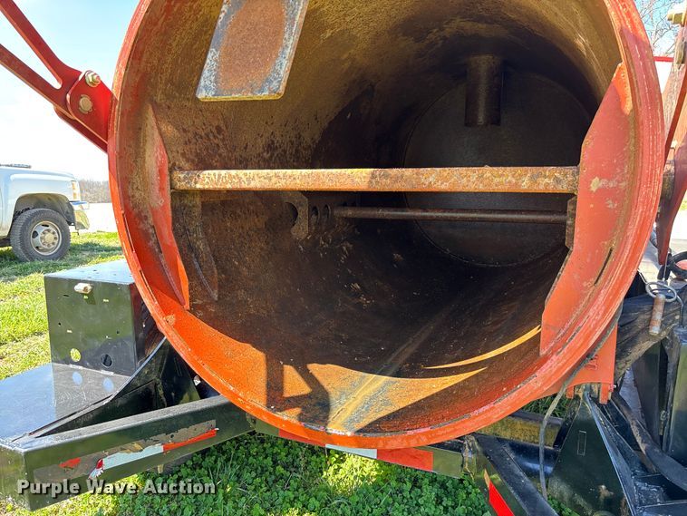 image for item FB3292 2024 Ditch Witch MV8 vacuum excavator