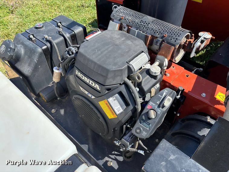 image for item FB3292 2024 Ditch Witch MV8 vacuum excavator