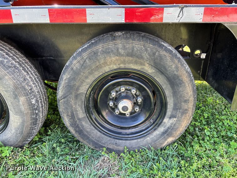 image for item FB3292 2024 Ditch Witch MV8 vacuum excavator