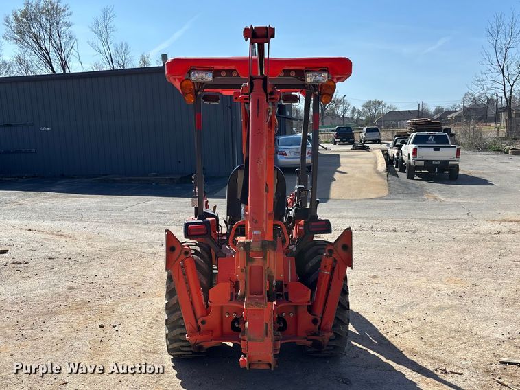 image for item FB3293 Kubota B26 backhoe