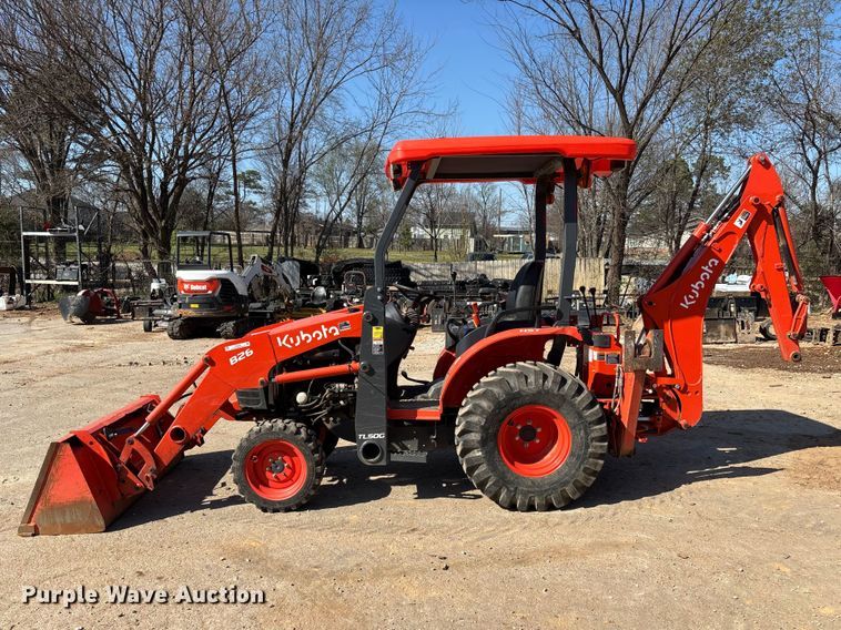 image for item FB3293 Kubota B26 backhoe