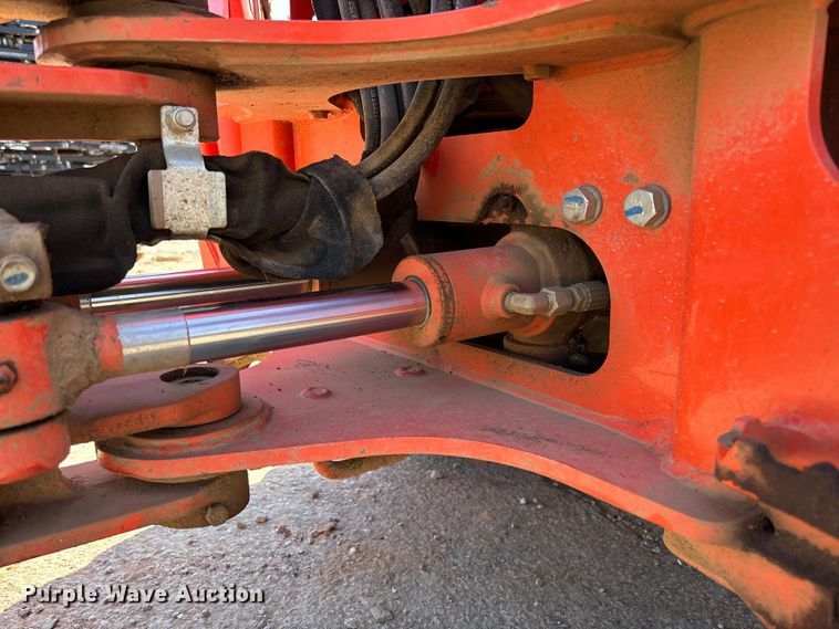 image for item FB3293 Kubota B26 backhoe