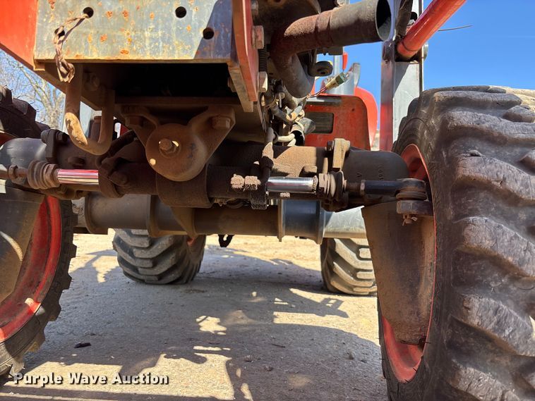 image for item FB3293 Kubota B26 backhoe