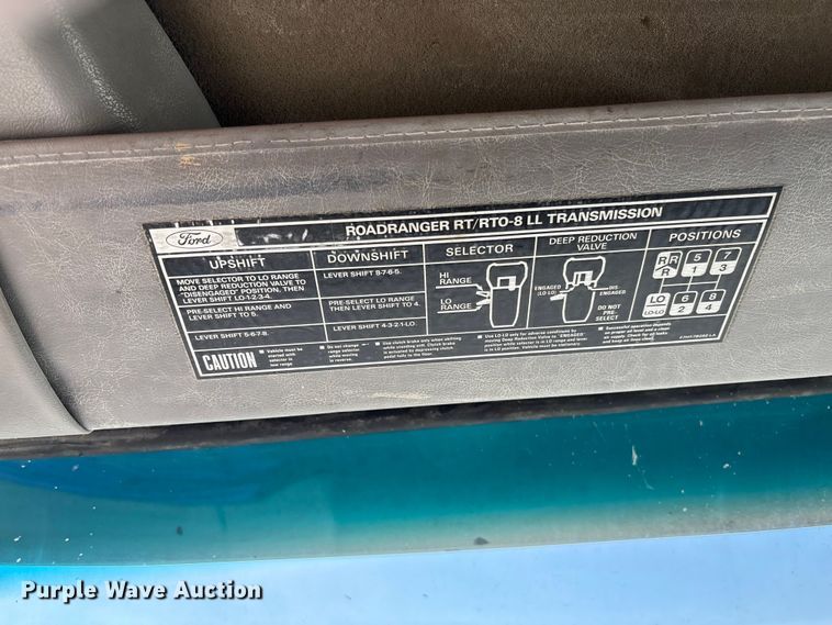 image for item FB3301 1997 Ford LT9513 dump truck