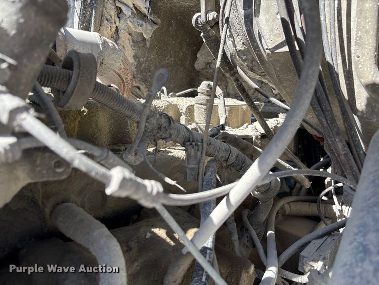 image for item FB3301 1997 Ford LT9513 dump truck