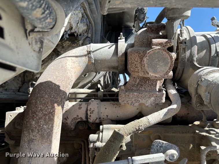 image for item FB3301 1997 Ford LT9513 dump truck