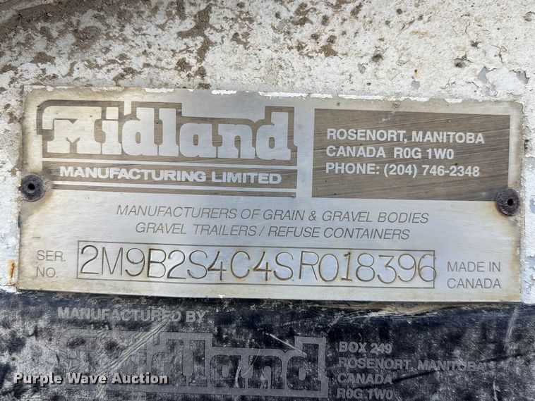 image for item FB3589 1995 Midland bottom dump trailer