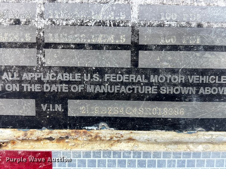 image for item FB3589 1995 Midland bottom dump trailer