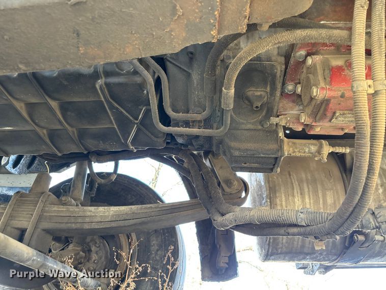 image for item FB5507 2014 Freightliner Cascadia dump truck