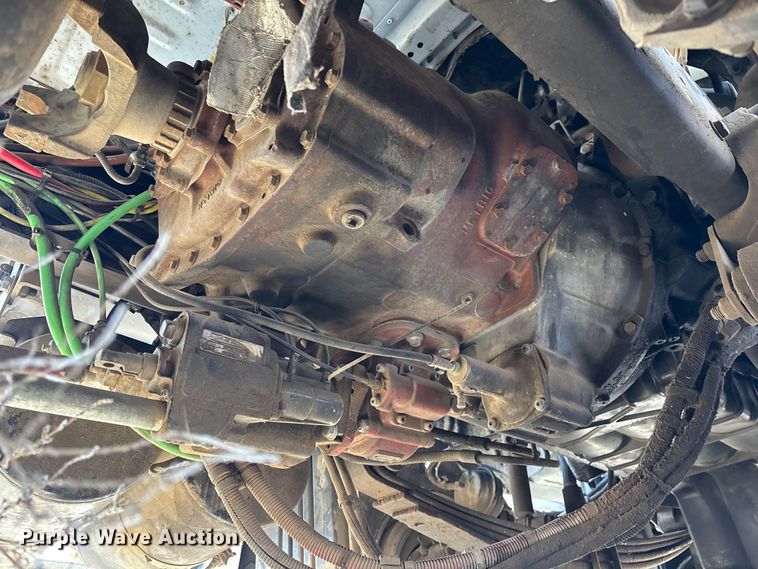 image for item FB5507 2014 Freightliner Cascadia dump truck