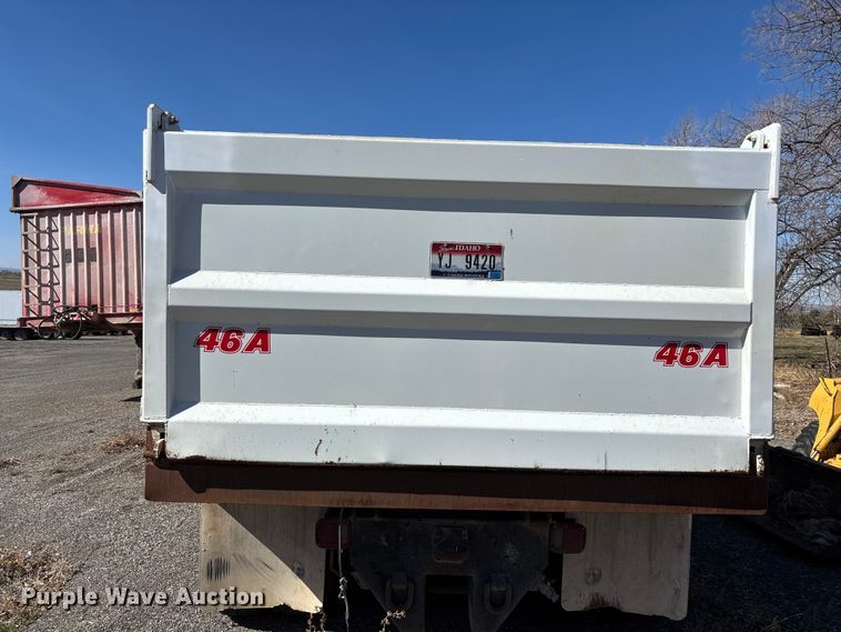 image for item FB5507 2014 Freightliner Cascadia dump truck