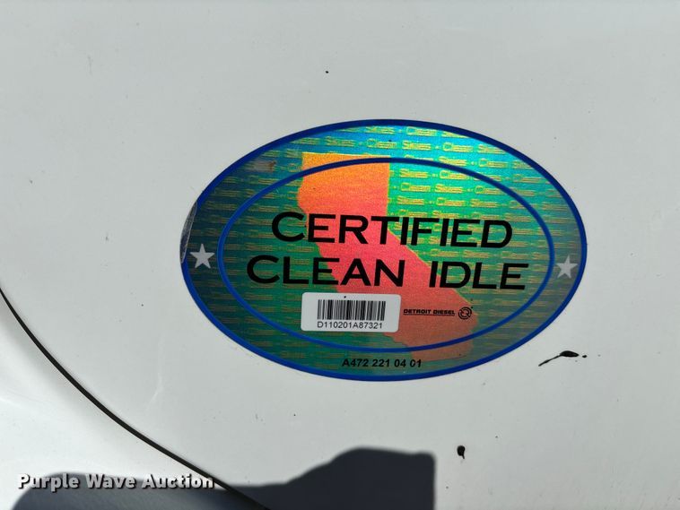 image for item FB5507 2014 Freightliner Cascadia dump truck