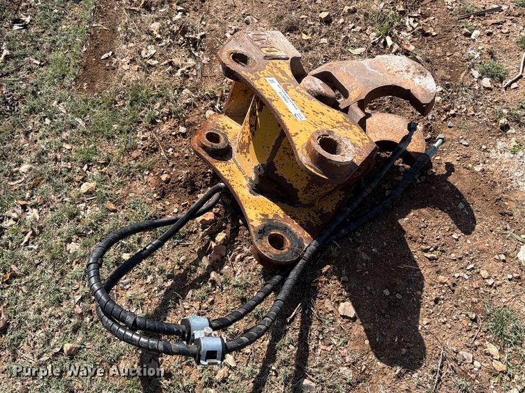 image for item FB8018 Caterpillar 279-3855 hydraulic quick coupler