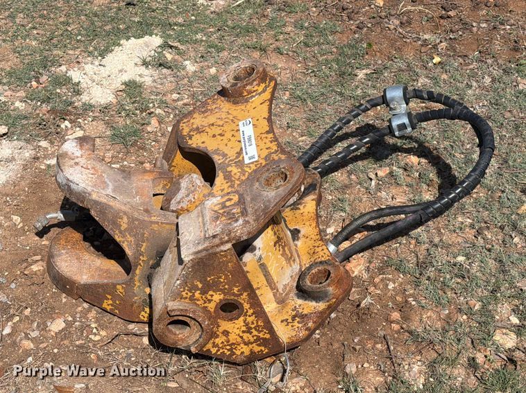 image for item FB8018 Caterpillar 279-3855 hydraulic quick coupler