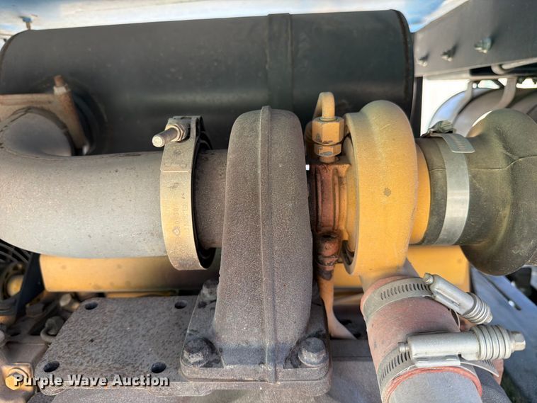 image for item FB8021 Sullivan Palatek DE375PDJD air compressor