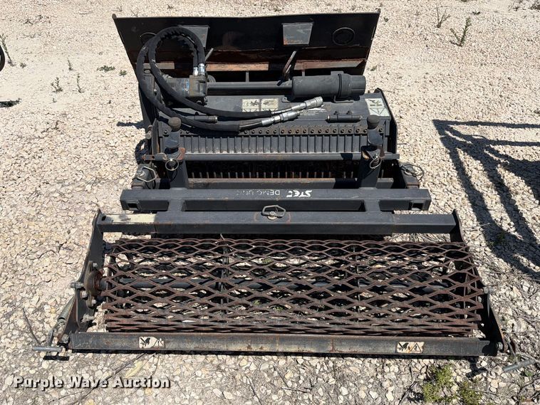 image for item FB8026 2011 Rota Dairon STH 36 NI skid steer tiller