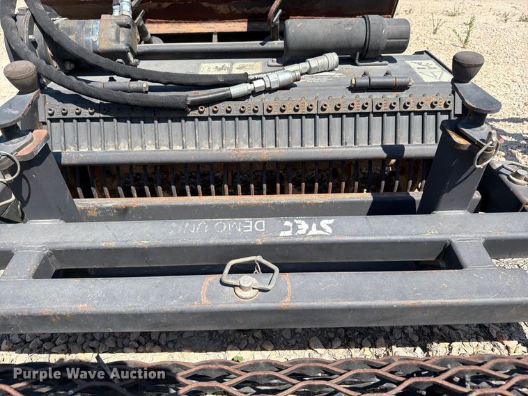 image for item FB8026 2011 Rota Dairon STH 36 NI skid steer tiller