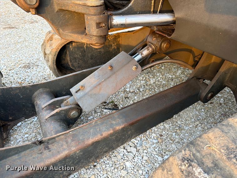 image for item FB8032 2017 Bobcat E26 mini excavator