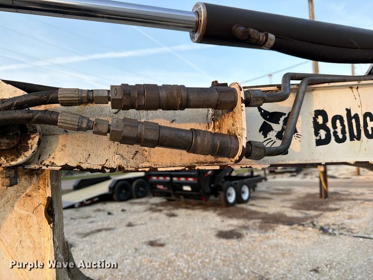 image for item FB8032 2017 Bobcat E26 mini excavator