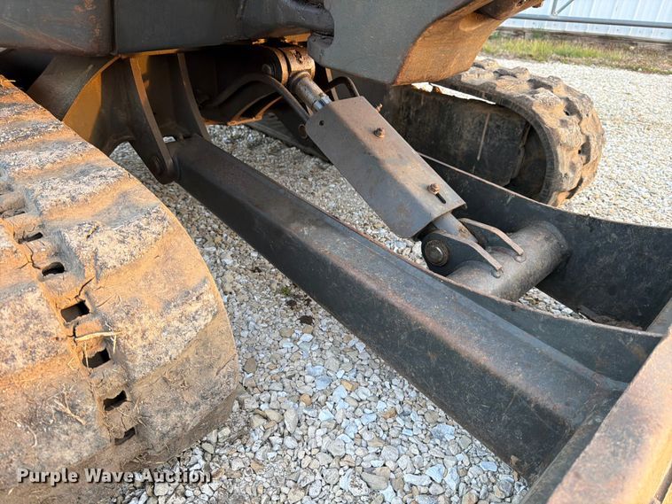 image for item FB8032 2017 Bobcat E26 mini excavator