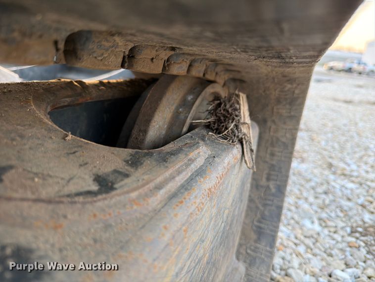 image for item FB8032 2017 Bobcat E26 mini excavator