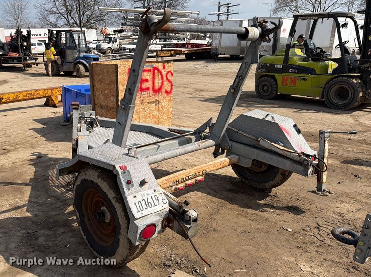 image for item FB8046 2001 Sauber reel trailer