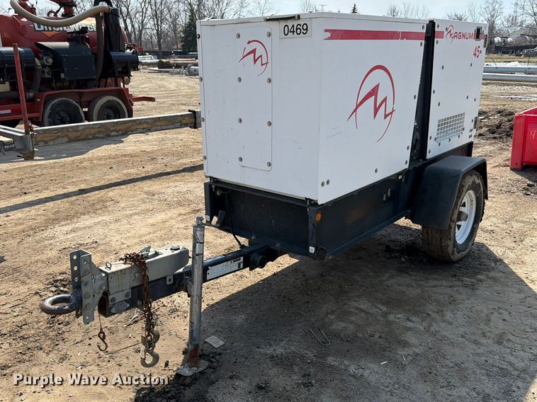 image for item FB8047 2013 Magnum MMG45 generator