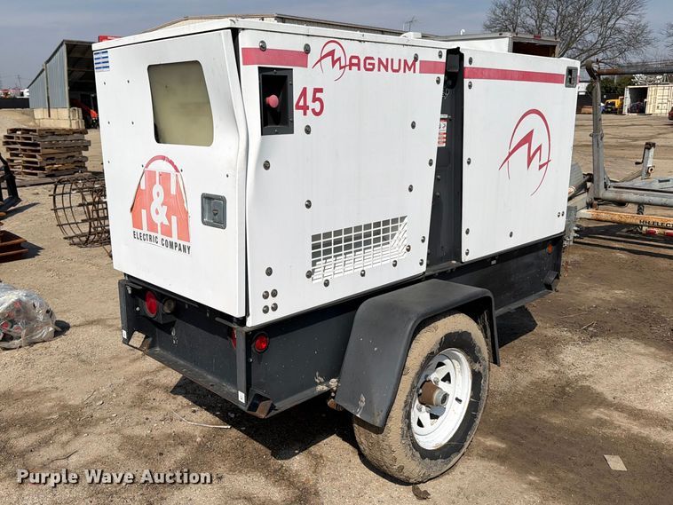 image for item FB8047 2013 Magnum MMG45 generator