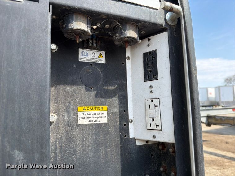 image for item FB8047 2013 Magnum MMG45 generator