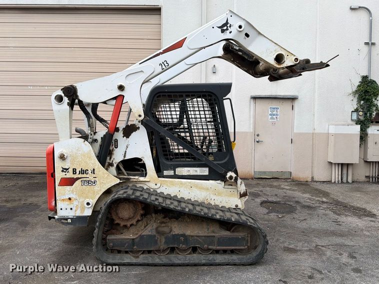 image for item FB8058 2019 Bobcat T650 tracked skid steer loader
