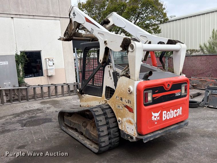 image for item FB8058 2019 Bobcat T650 tracked skid steer loader