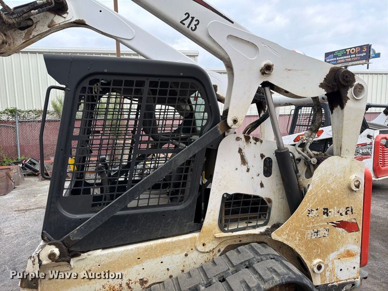 image for item FB8058 2019 Bobcat T650 tracked skid steer loader