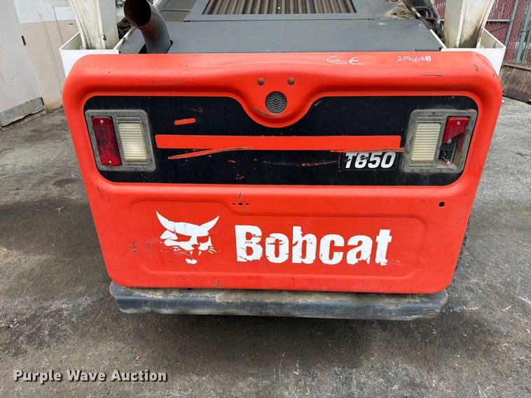 image for item FB8058 2019 Bobcat T650 tracked skid steer loader