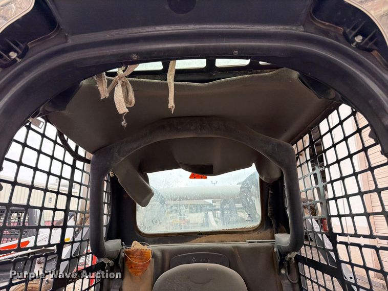 image for item FB8058 2019 Bobcat T650 tracked skid steer loader