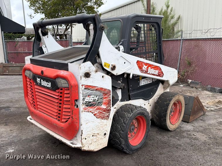 image for item FB8059 2021 Bobcat S64 skid steer loader