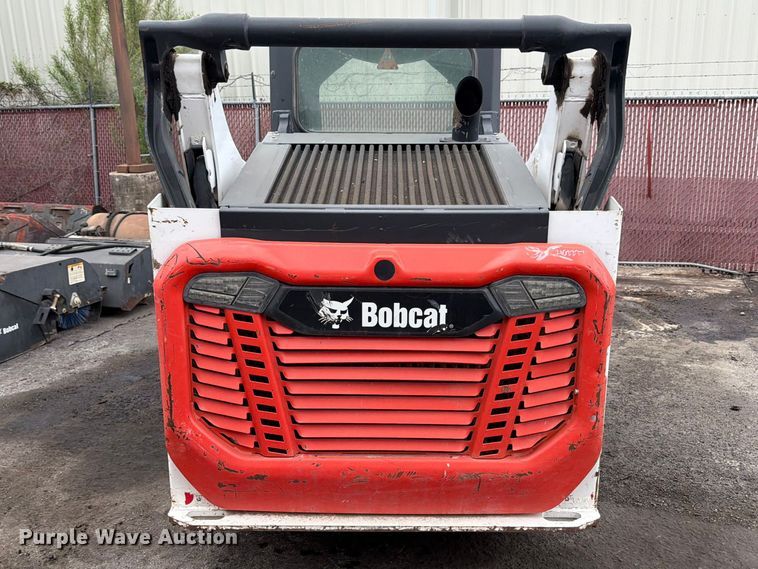 image for item FB8059 2021 Bobcat S64 skid steer loader