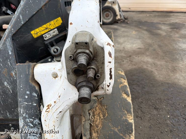 image for item FB8059 2021 Bobcat S64 skid steer loader