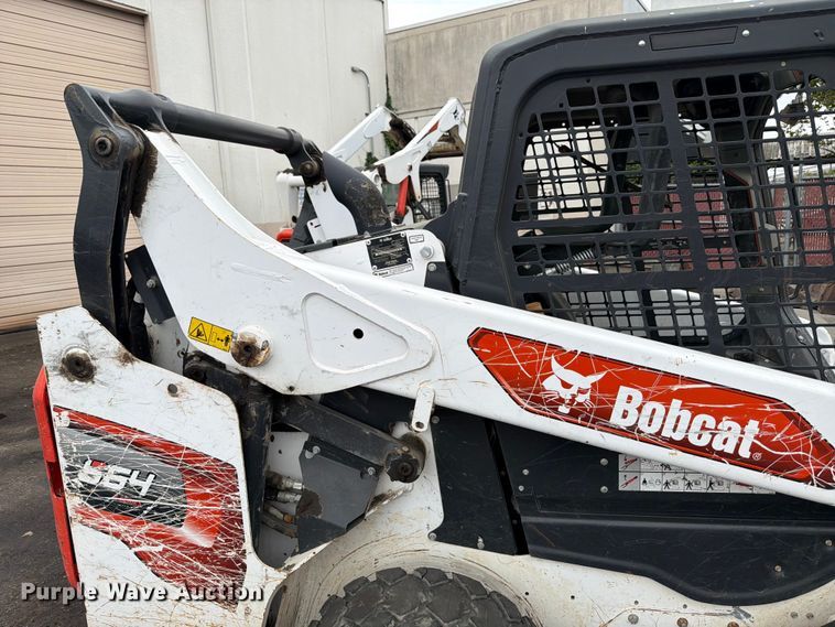 image for item FB8059 2021 Bobcat S64 skid steer loader