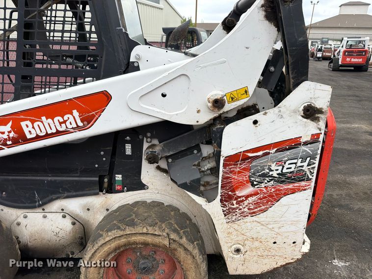 image for item FB8059 2021 Bobcat S64 skid steer loader