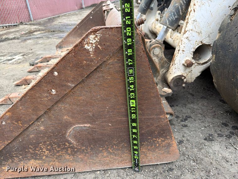 image for item FB8059 2021 Bobcat S64 skid steer loader