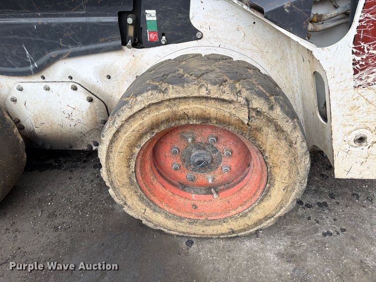 image for item FB8059 2021 Bobcat S64 skid steer loader