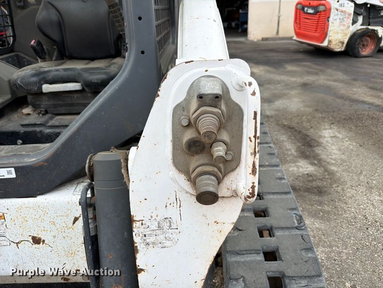 image for item FB8060 2018 Bobcat T650 tracked skid steer loader