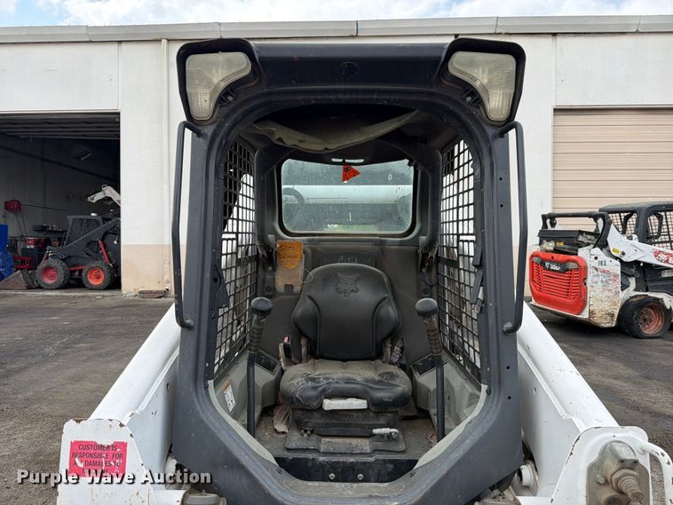 image for item FB8060 2018 Bobcat T650 tracked skid steer loader